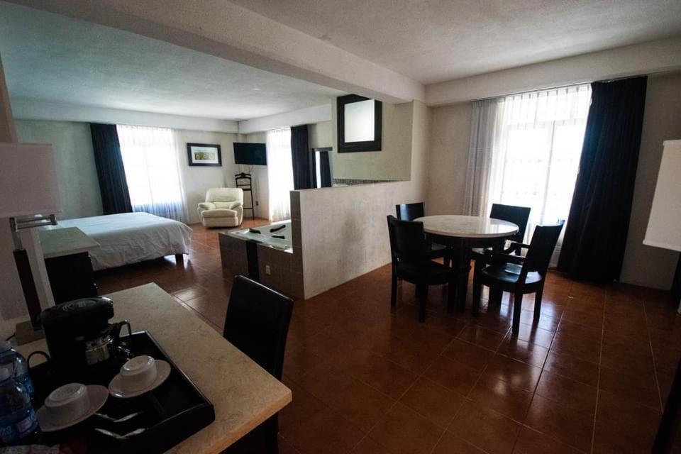 Hotel Santa Fe Тлатлаукитепек Экстерьер фото