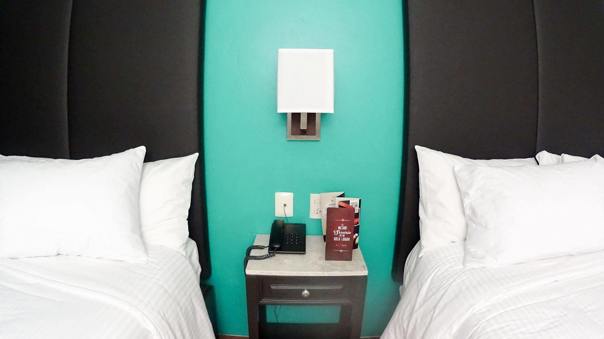 Hotel Santa Fe Тлатлаукитепек Экстерьер фото